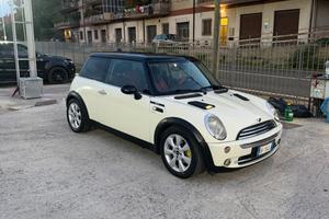 Mini 1.6 16V Cooper Salt
