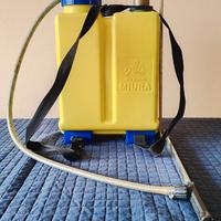 Spruzzino Pompa a Zaino  17 €