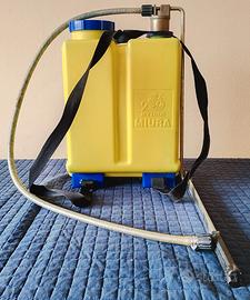 Spruzzino Pompa a Zaino  17 €