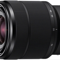 Sony SEL2870 (Usato)