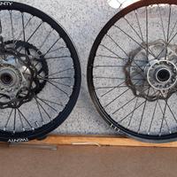 coppia di cerchi per KTM/HUSQUARNA/GAS GAS