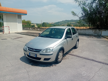 Opel corsa 1.2 benz +metan 2006