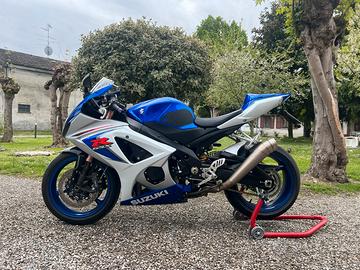 Suzuki GSX-R 1000 K8