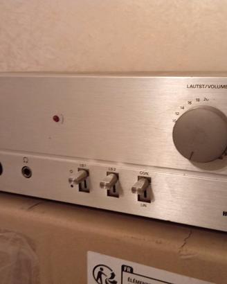 Amplificatore grundig v1000