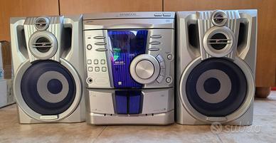 Compatto Kenwood RXD-355 con telecomando