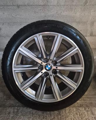 Cerchio in lega originale BMW  con pneum Michelin 