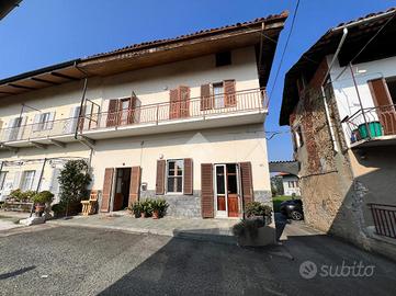 CASA SEMINDIPENDENTE A BARBANIA