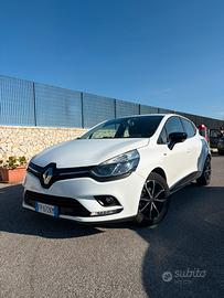 Renault Clio duel 1.5 dci