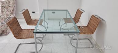 Tavolo in cristallo tipo Le Corbusier