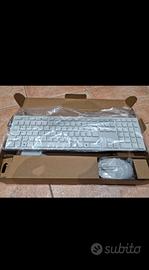 Tastiere e mouse wireless 