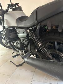 Nuova moto Guzzi V7 stone