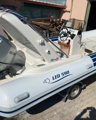 GOMMONE NAUTICA LED 590 HONDA 150 rimorchio 1000