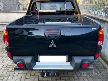 MITSUBISHI L200 2.5 DI-D/136CV Double Cab Intens