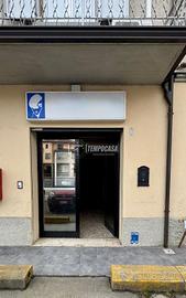 Negozio in zona Cella