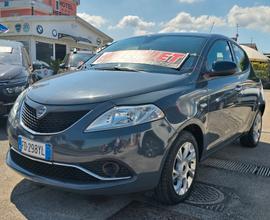 Lancia Ypsilon 1.3 MJT 95 CV 5 porte S&S Platinum