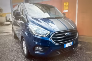 FORD TRANSIT CUSTOM N1 6 Posti AUTOMATICO