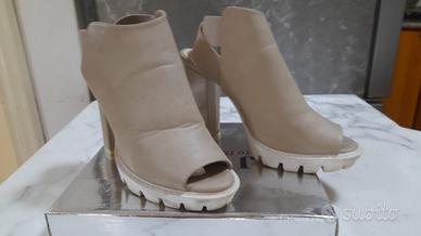 Sandali Beige Peep-Toe con Suola  Carroarmato