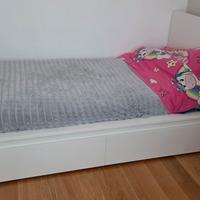 Letto singolo con contenitori bianco 