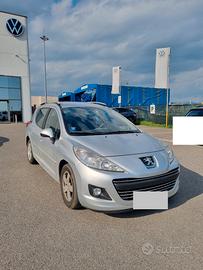 Peugeot 207 - 2015