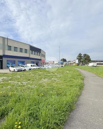 UFFICIO A CAZZAGO SAN MARTINO
