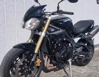 Triumph Street Triple 675