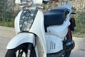 Scarabeo Aprilia 50 cc.