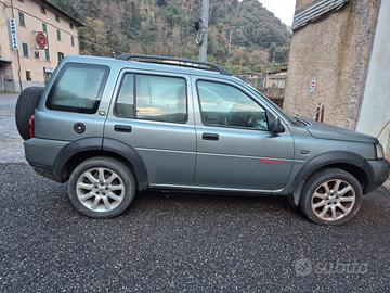 auto freeland/land rover