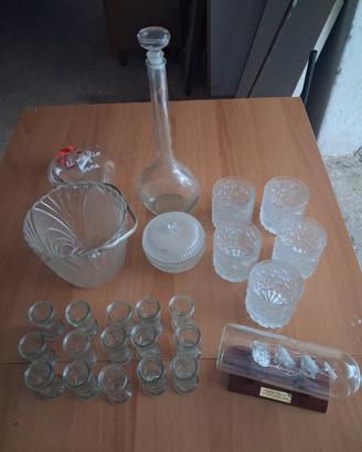 set di bicchieri in vetro