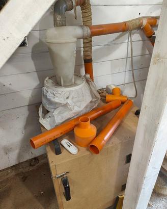 Aspiratore ciclonico silenziato con mobiletto