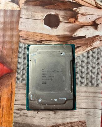 Intel Xeon Silver 4210 2.20GHz 10 Core