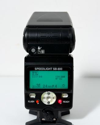 Flash Nikon SB-800