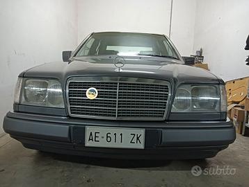 MERCEDES Classe E 200 (W/S214) - 1995