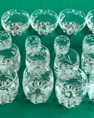 Bicchieri   Vintage  con fiori smerigliati