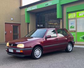 Volkswagen Golf 1.6 cat 5 porte GL