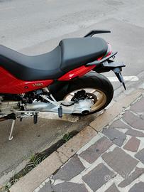 moto Guzzi V 100 Mandello