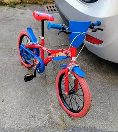 Bici spiderman taglia 16