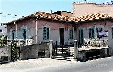 Villa con terreno