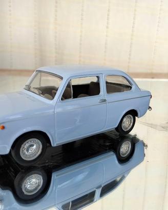 4 modelli della Fiat 850 - scala 1/43 - edicola