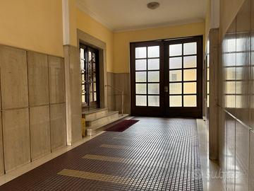 PRIVATO VENDE Trilocale a 2 Km Via XX Settembre 