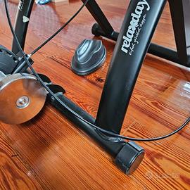 rullo biciclette per allenamento indoor