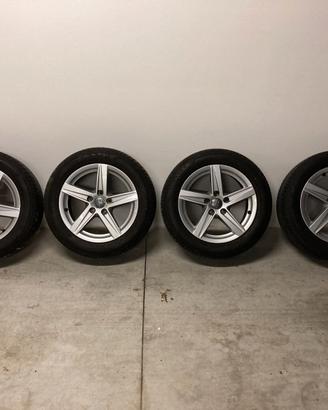 Cerchi in lega Audi originali 16" con pneumatici