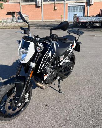 KTM Duke 690 2018 (depo A2 a libretto)