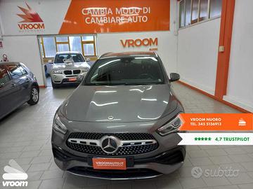 MERCEDES GLA (H247) GLA 200 d Automati...