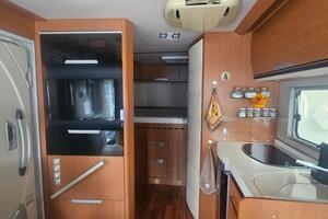 camper motorhome niesman