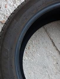 Pneumatici 4 stagioni Volkswagen Tiguan R-line