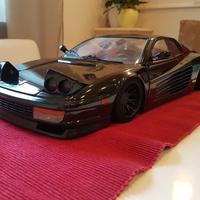 Pocher 1/8 Ferrari Testarossa nera (5) elaborata e