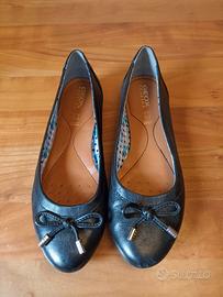 Ballerine GEOX in pelle nera N. 36