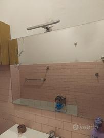 specchiera bagno con luce 