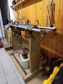 Macchina per maglieria