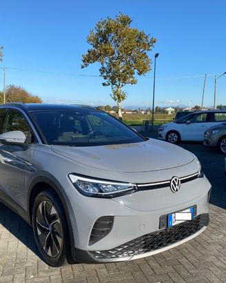 VOLKSWAGEN ID.4 Pro Performance